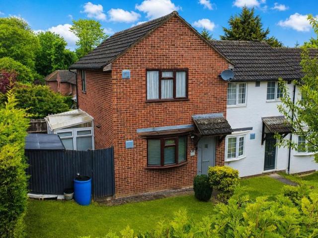 House for sale in Pouchen End, Hertfordshire