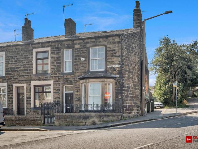 House for sale in Winewall, Higherford