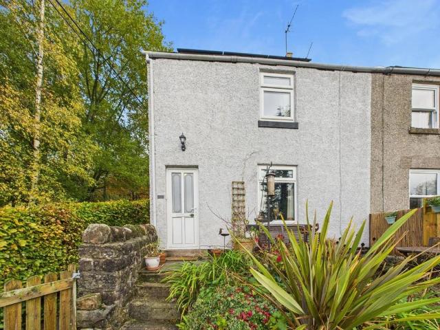 House for sale in Froggatt, East Midlands