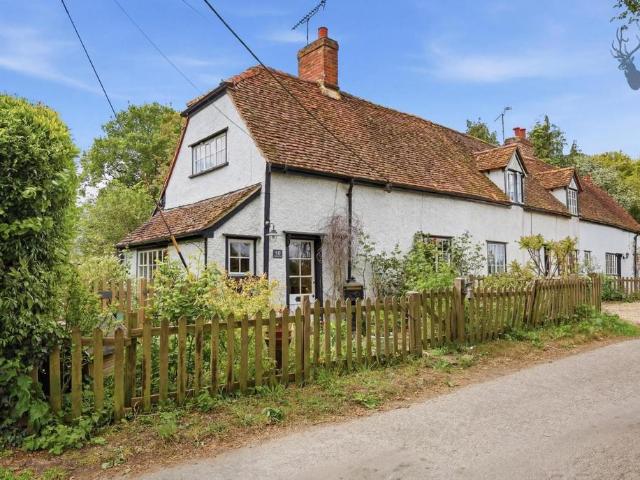 House for sale in Abbess Roding, Epping