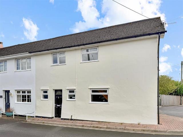 House for sale in Fremington, Kentisbury