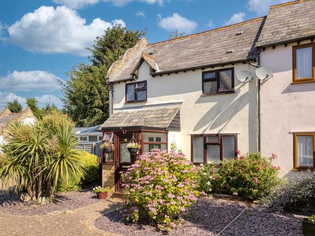 House for sale in West Cliff, Acol