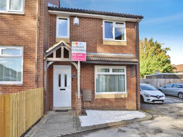 House for sale in Whinmoor, Leeds