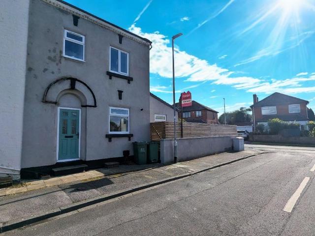 House for sale in Middleton, West Yorkshire