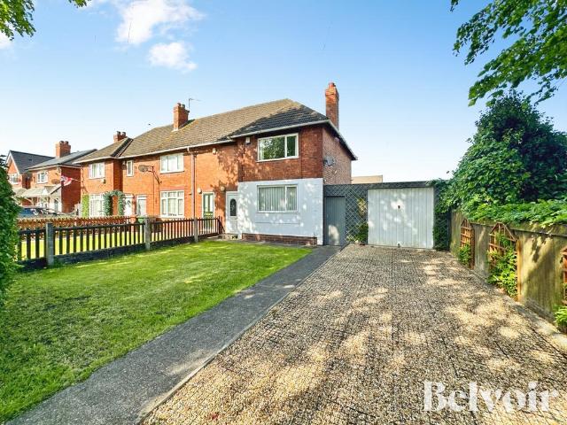 House for sale in Bloxwich, West Midlands