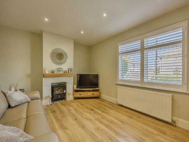 House for sale in London Borough of Croydon, Norbury