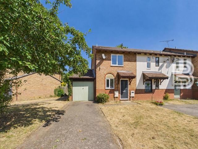 House for sale in New Bilton, Warwickshire