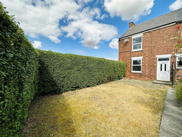House for sale in Barlby, North Yorkshire