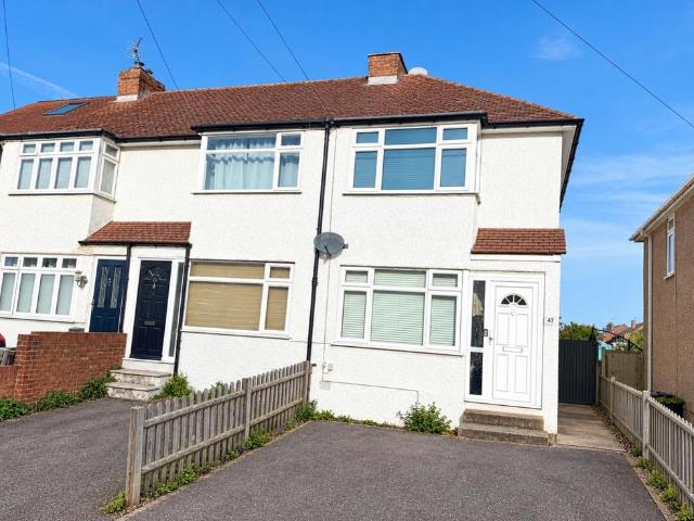 House for sale in Thorpe Lea, Runnymede