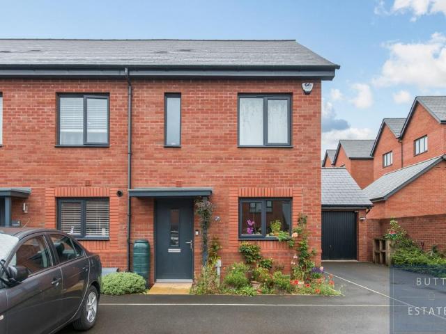 House for sale in Shillingford Abbot, Teignbridge