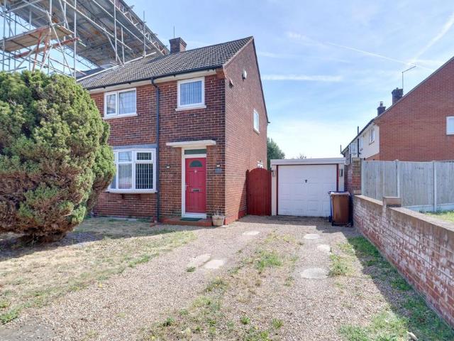House for sale in South Ockendon, Essex