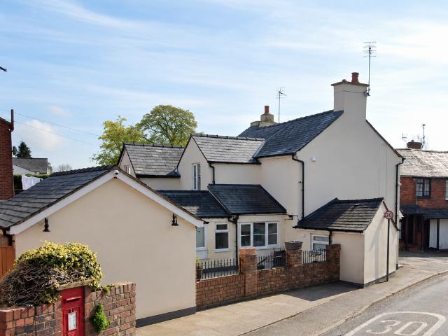 House for sale in Shropshire