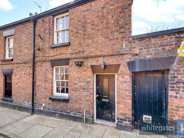 House for sale in Woolton, Liverpool