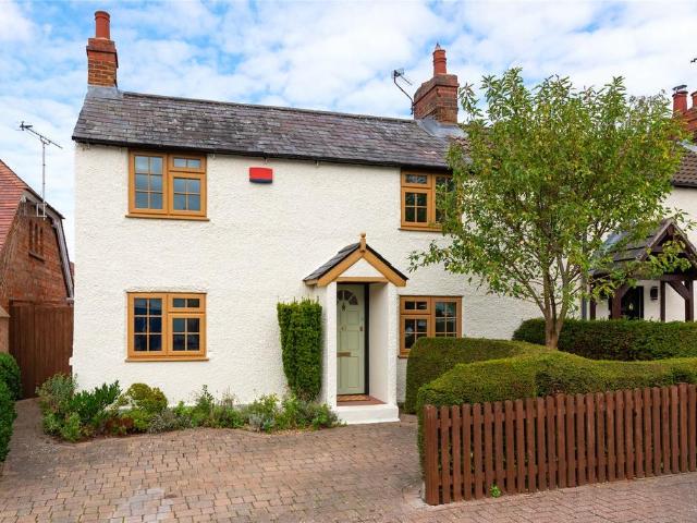 House for sale in Loughton, Milton Keynes