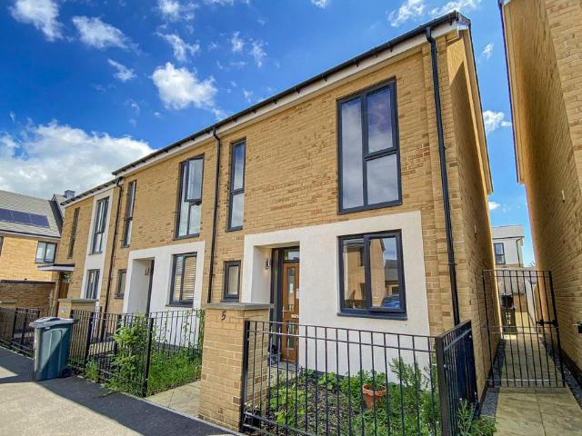 House for sale in Locking Parklands, Locking