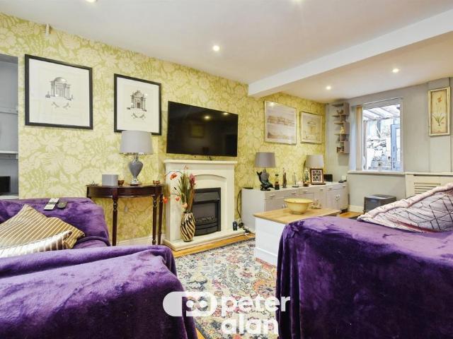 House for sale in Aberaman South, Wales