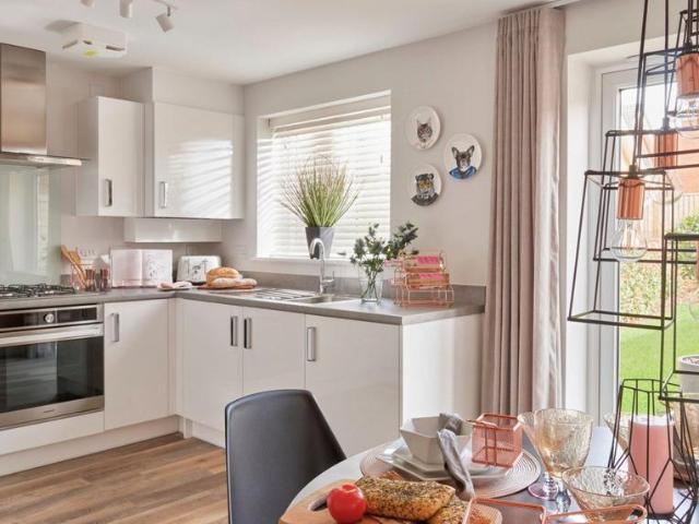 House for sale in Weir Quay, Devon