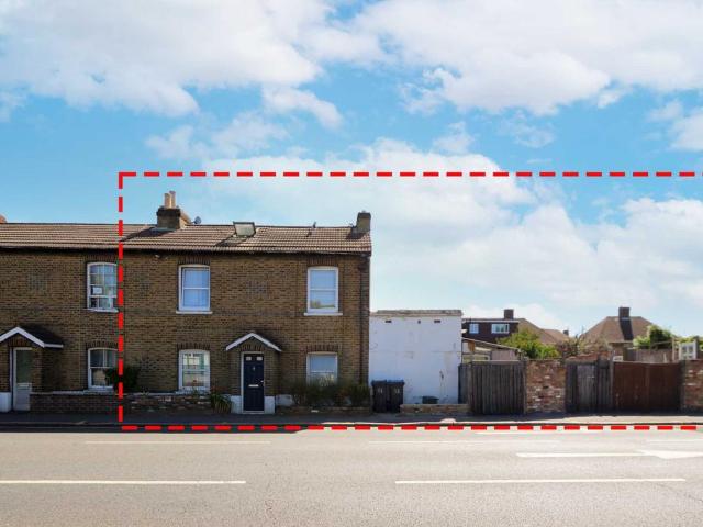 House for sale in London Borough of Merton, Greater London