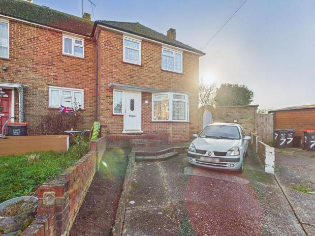 House for sale in Millmead, Acol