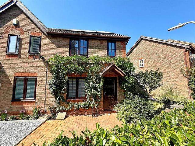 House for sale in Whiteley, Hampshire