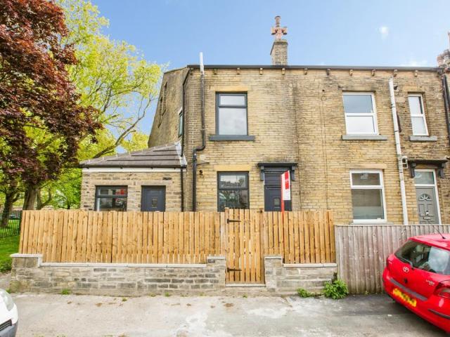 House for sale in Pellon, Halifax