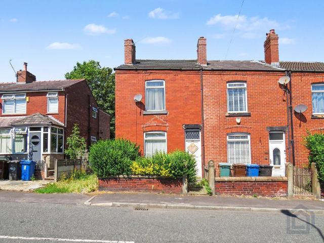 House for sale in Kitt Green, Wigan