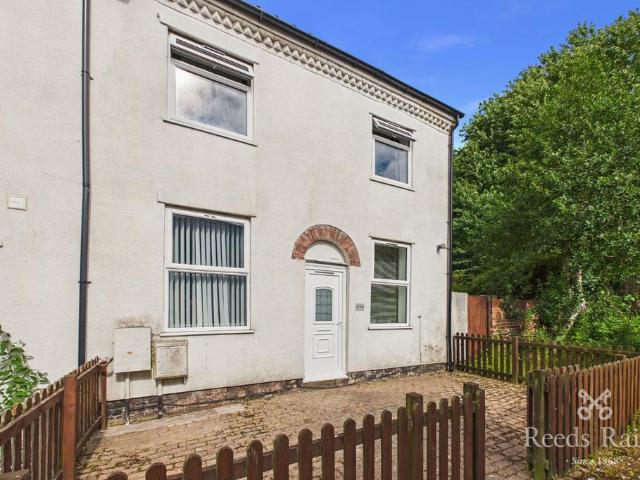 House for sale in Palacefields, Halton