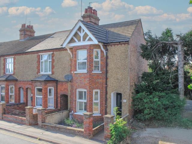 House for sale in Leighton-Linslade, Leighton Buzzard