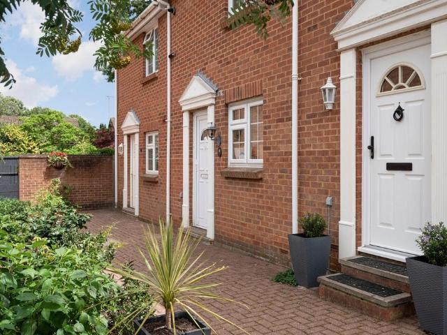 House for sale in Blackhills, Surrey
