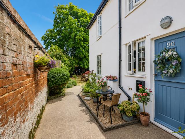 House for sale in Chipping Hill, Essex