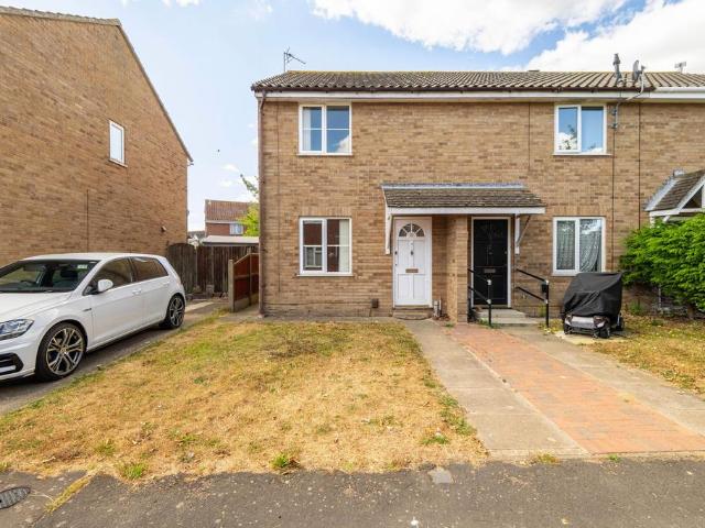 House for sale in Stokesby, Norfolk