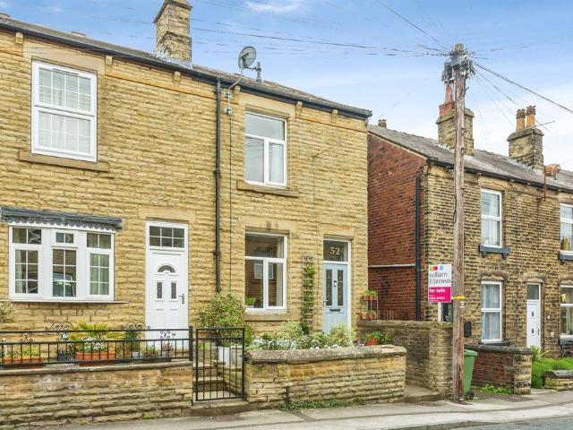 House for sale in Horbury, West Yorkshire