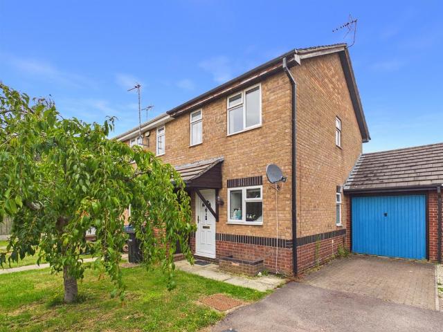 House for sale in Hucclecote Green, Gloucester