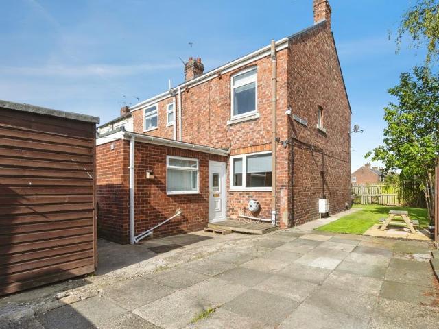 House for sale in Esh