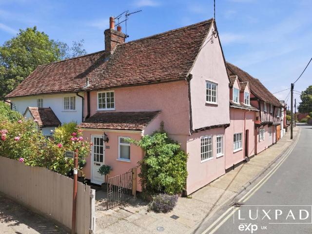 House for sale in Chelmondiston, Suffolk