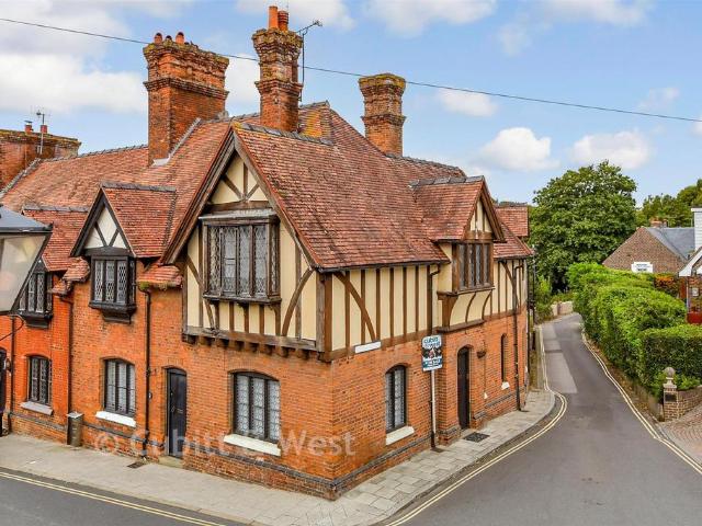 House for sale in Arundel, Clapham