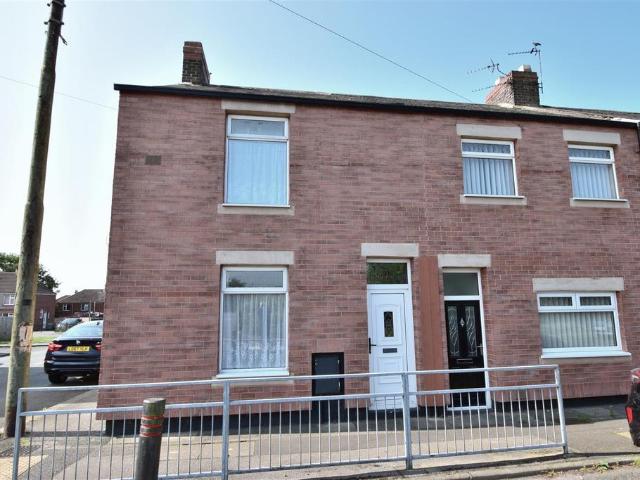 House for sale in Chilton