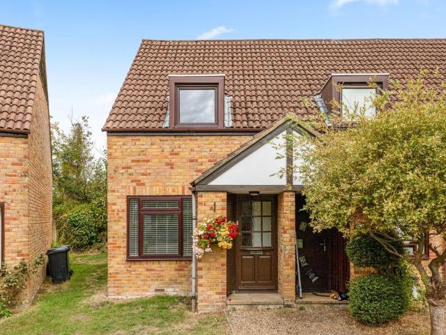 House for sale in Pachesham Park, Surrey