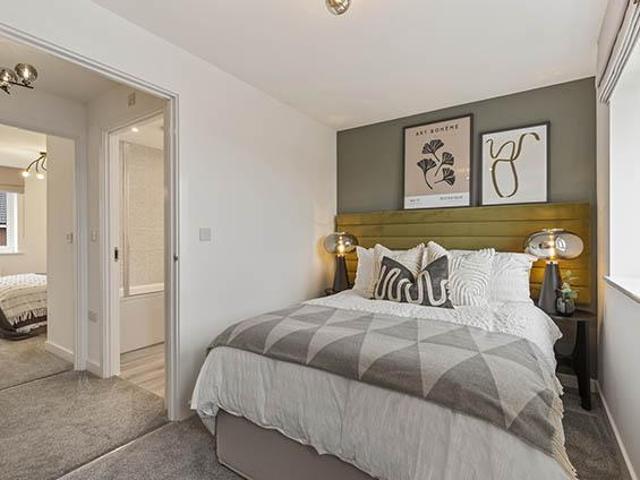 House for sale in Chelmondiston, Suffolk