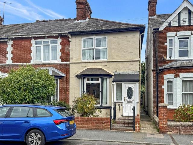 House for sale in Repton Park South, Ashford