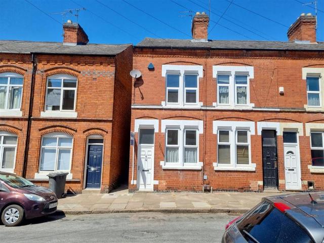 House for sale in Old Wharf, City Of Leicester