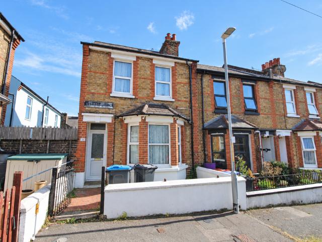 House for sale in East Cliff, Acol