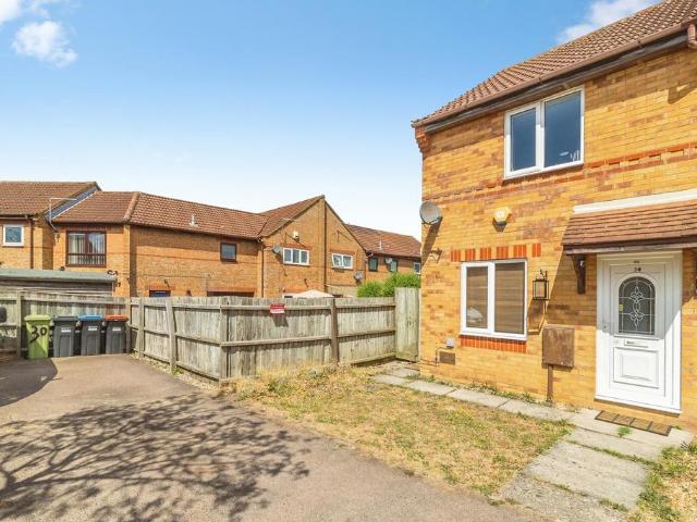 House for sale in Monkston Park, Milton Keynes