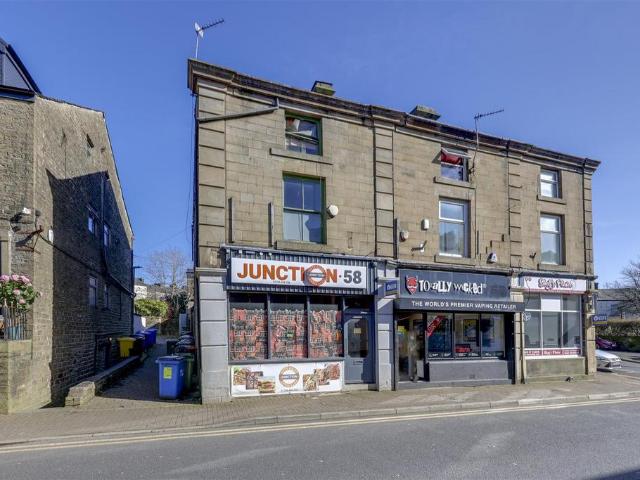 House for sale in Lane Side, Irwell Vale