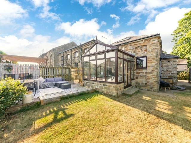 House for sale in Grange Moor, West Yorkshire