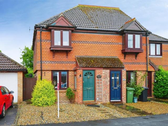 House for sale in Ladygrove, Berrick Salome