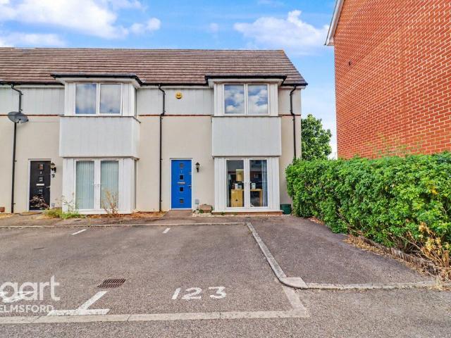 House for sale in Chelmsford, Essex
