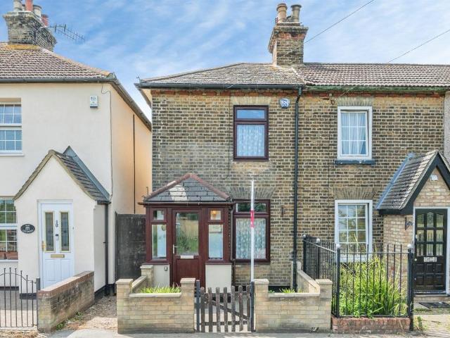 House for sale in Greater London