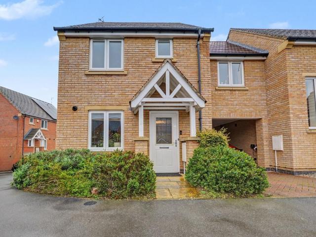 House for sale in Elmfield, Leicestershire