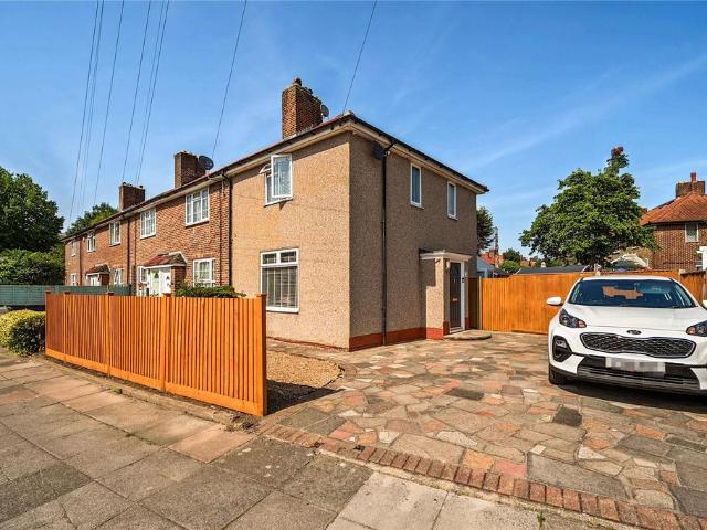 House for sale in London Borough of Lewisham, Greater London